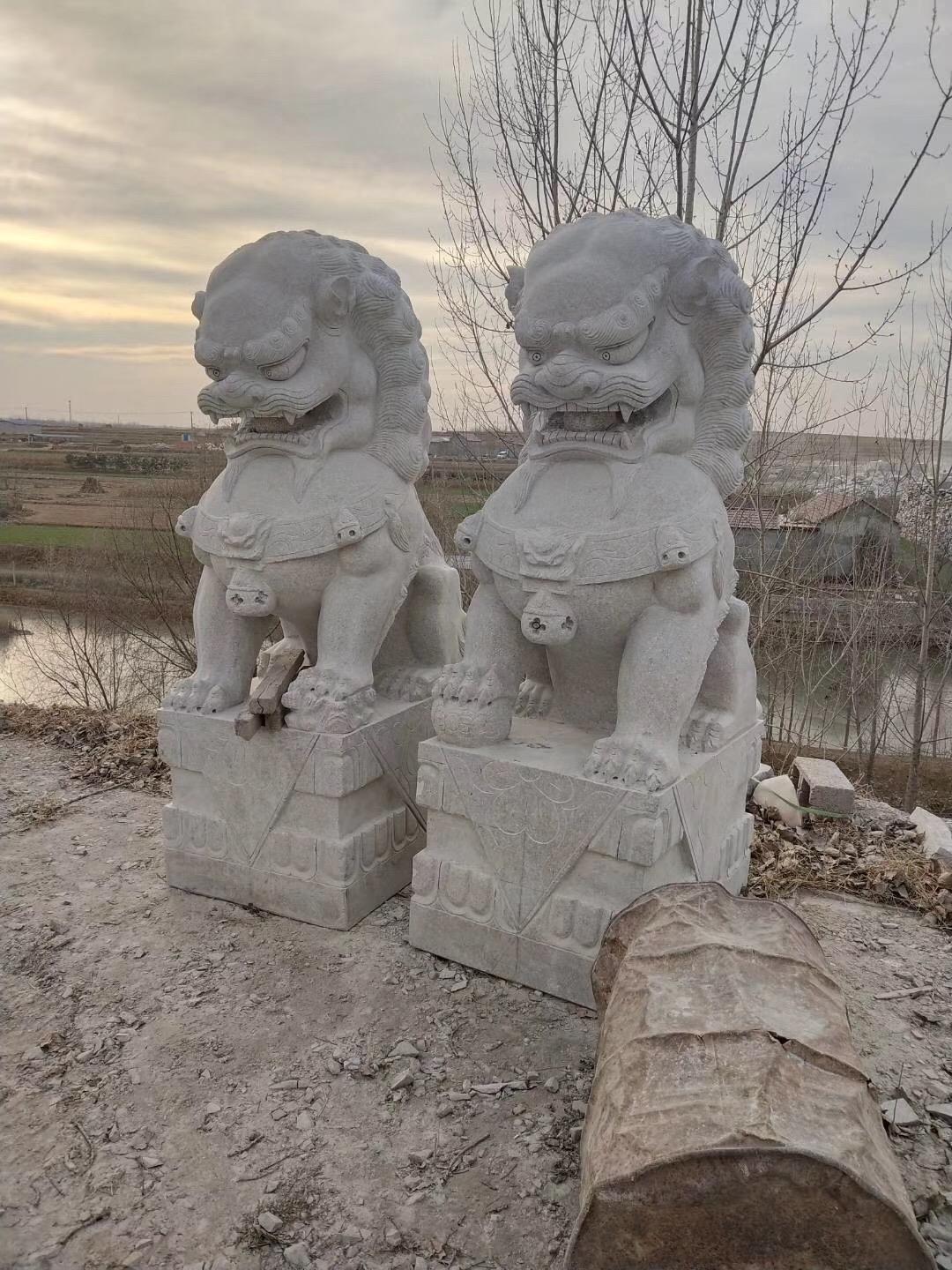 雕刻石材